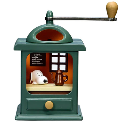 Snoopy Peanuts Antique Diorama Rement