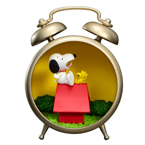 Snoopy Peanuts Antique Diorama Rement