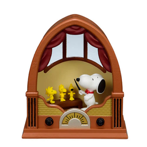 Snoopy Peanuts Antique Diorama Rement