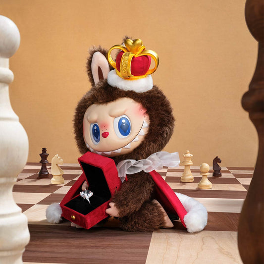 Labubu Let´s Checkmate King