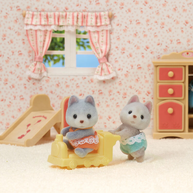 Sylvanian Families Gemelos : Husky (Set Completo)