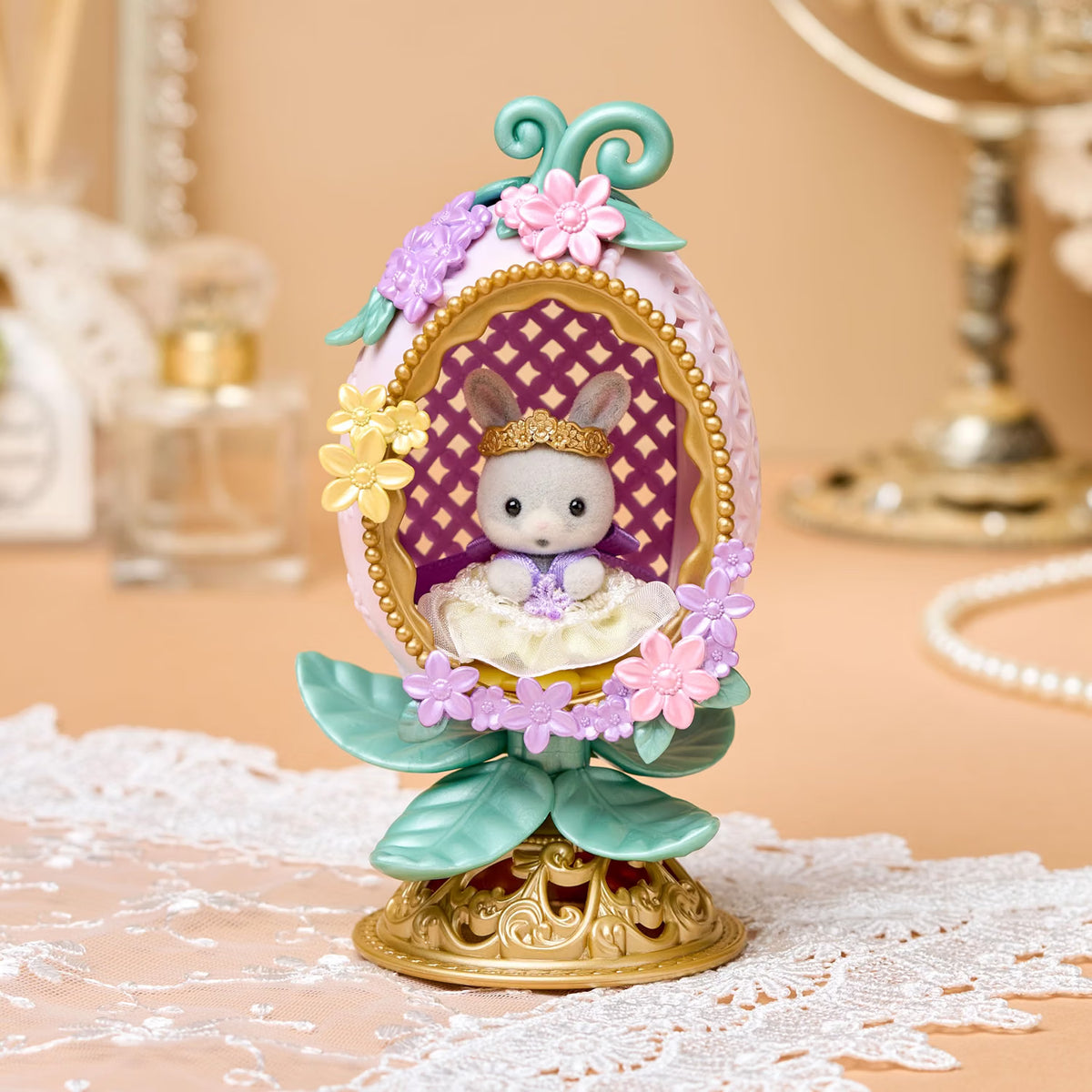 Sylvanian Families : Conejo Gris Huevo (Set Completo)