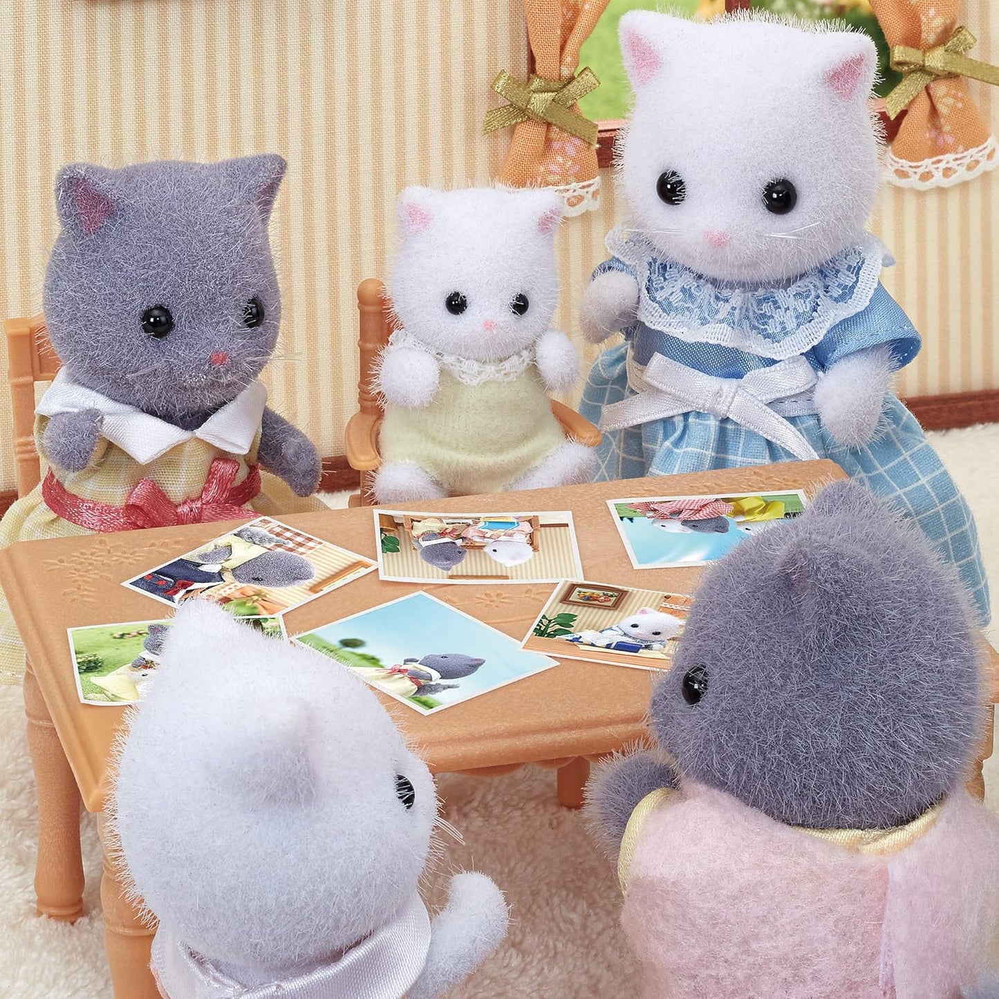 Sylvanian Families Familia : Gatos Persa (Set Completo)