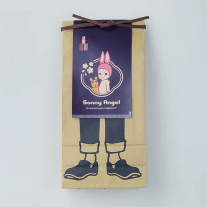 Sonny Angel Maekake Sakura: Delantal Tradicional Japonés